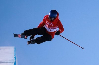 ​谷爱凌说不确定以后是否会参加滑雪比赛 滑雪比赛为什么在晚上