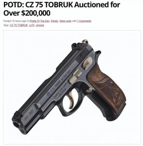 ​CZ 75 TOBRUK手枪：为了支援乌克兰，这把手枪拍卖到了22万美元