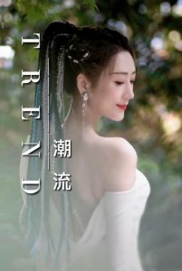 ​陈浩民小娇妻蒋丽莎近照，露背裙秀s曲线，5年生4胎无一丝赘肉