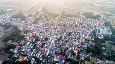 ​无人机航拍河北省安新县大王镇：房屋如火柴盒 土地开阔平坦